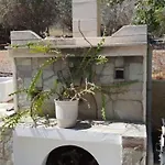 In With Lush Garden * Hersonissos (Crete)