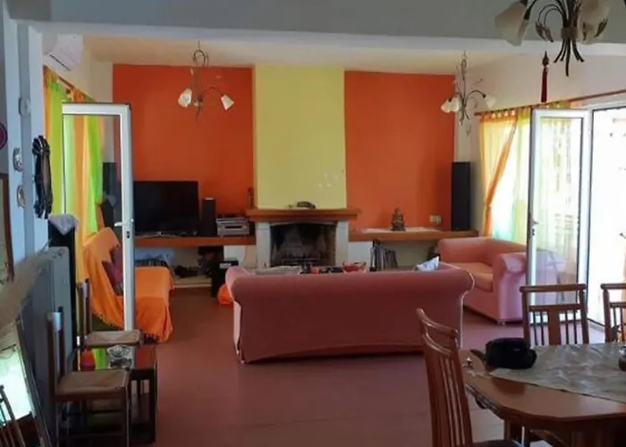 Βίλα In With Lush Garden Χερσόνησος