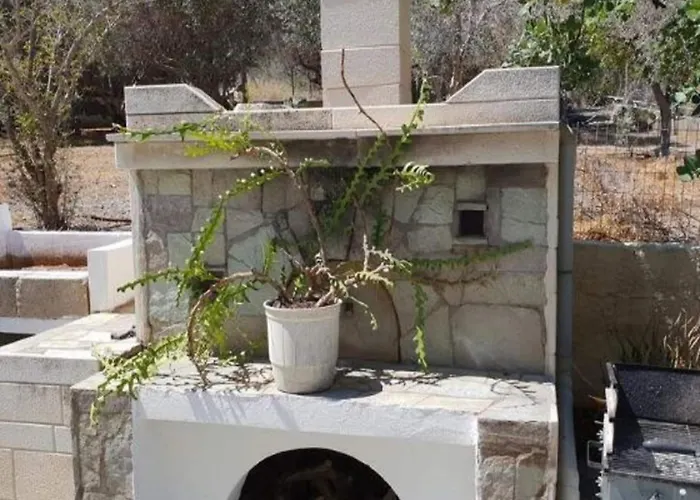 In With Lush Garden * Hersonissos (Crete)